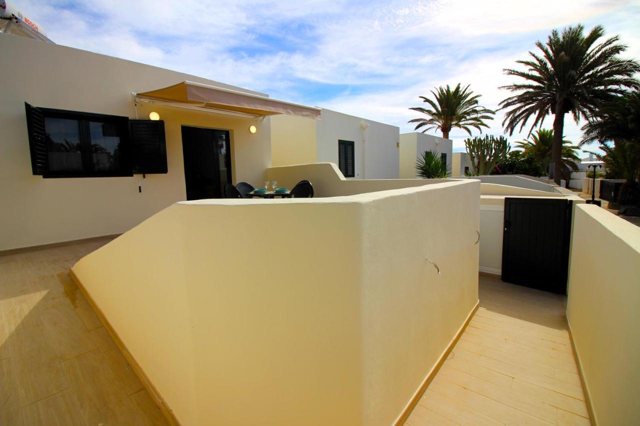 Blue Sand Apartment In Costa Teguise Exterior photo